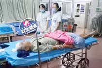 Vợ lên mạng chê đồ ăn nhà hàng, chồng bị đánh tàn tệ