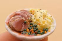 Video: Nghệ thuật nấu bữa ăn tí hon điêu luyện của người Nhật Bản