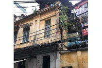 Thiếu nữ “vỡ mộng” trong căn biệt thự to nhất nhì Hà Nội