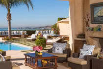 "Đột nhập" biệt thự mà Kylie Jenner thuê để nghỉ hè