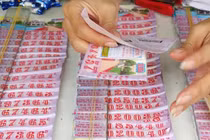 Gia đình ly tán, bỏ mạng vì... "lộc trời": Phúc - họa trúng xổ số tiền tỷ