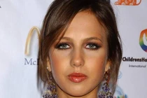 Cô gái có 800 triệu USD và cuộc đời “khốn khổ” kể từ khi giàu có