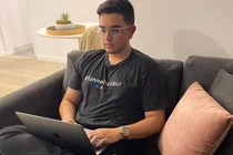 Nam sinh 16 tuổi trở thành triệu phú nhờ dịch Covid-19