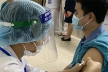 Người tiêm đủ 2 mũi vắc xin nếu nhiễm nCoV có nguy cơ qua đời không?