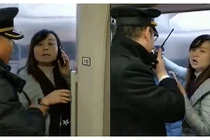 Cô vợ “lầy” nhất năm: Bắt cả đoàn tàu không được chạy để đợi chồng