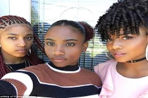 Bà mẹ 40 tuổi gây nhầm lẫn khi trẻ như hai cô con gái