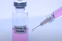 Trung Quốc cấp bằng sáng chế cho vaccine COVID-19 