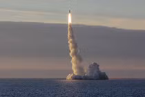 Video: Xem tàu ngầm hạt nhân Nga phóng tên lửa có cánh