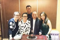 Đại ca giang hồ khiến cả "bầu trời sao" Hoa ngữ đến mừng sinh nhật