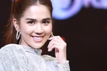 Ngọc Trinh gây sốc với phát ngôn “Đàn ông yếu mới thích sống ảo"