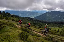 Bắn chết “vật” chạy trong rừng, sốc nặng khi nhìn thấy hiện trường