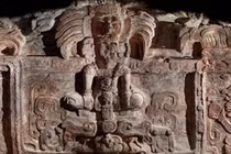 Cổ mộ trong kim tự tháp Maya hé lộ bí mật về 'Vua rắn'