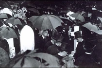 Nghi án thiếu tướng giết vợ và cái chết đau lòng dưới đường ray xe lửa