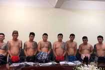 Khởi tố, bắt tạm giam Vũ "bông hồng" cùng 4 đàn em