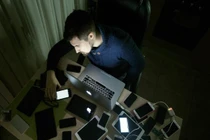 iPhone của bạn đã bị hacker xâm nhập nếu bạn thấy dấu hiệu này