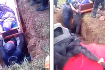 Video: Đang đặt quan tài xuống mộ, sự cố bất ngờ xảy ra