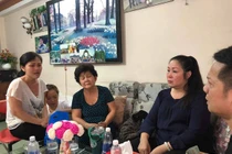 Cát Phượng gây xôn xao khi làm điều này với Anh Vũ