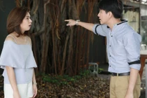 Cãi nhau với vợ, chồng gọi điện cho nhà ngoại dọa trả con gái