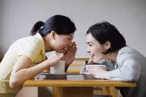 Muốn giữ chồng, phụ nữ chớ dại khoe điều này lên MXH