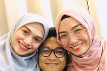 Mang bầu lần 5, vợ lên mạng tìm vợ hai về phục vụ chồng