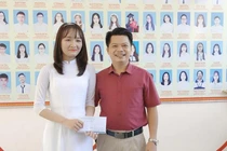 Gặp gỡ nữ thủ khoa gây chú ý nhất kỳ thi THPT Quốc gia 2021