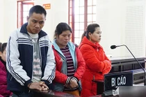 Vì 80 triệu, vợ chồng lập mưu bán cháu ruột ra nước ngoài