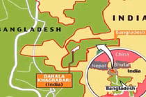 Video: Mảnh đất kỳ lạ - muốn đến phải xuất nhập cảnh liên tục