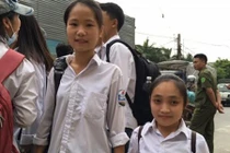 Người mẹ phụ hồ sợ con đỗ đại học