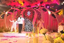 Video: Đan Trường xuất hiện trong đám cưới 4 tỷ nhà đại gia ở Thái Nguyên