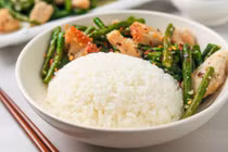 Muốn khỏe, đẹp hãy áp dụng ngay cách ăn cơm này 