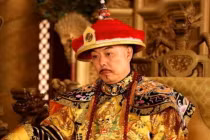 Bí ẩn về họa tiết trên long bào của vua Càn Long 