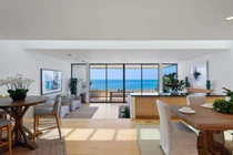 Bên trong căn penthouse 5 triệu USD của mỹ nhân Wonder Woman