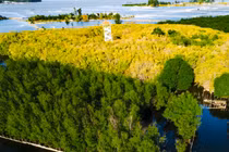 Cảnh sắc Huế chuyển vàng ngày vào thu khiến lòng người thổn thức