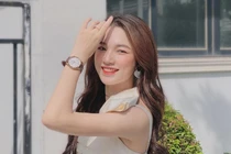 Cô giáo thường xuyên bị nhầm là sinh viên