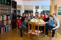 Kim Lý khiến fan “mát lòng” khi lộ nhà khủng vượt mặt cả Cường Đôla