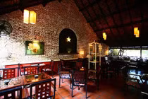 Quán café ở Sài Gòn với nét bâng khuâng hoài niệm