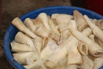 Hàng chục tấn măng được "nhuộm trắng" bằng chất tẩy rửa