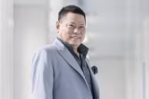 Tỷ phú Hoàng Kiều tuyển giúp việc, nhìn mức lương mà "xỉu up xỉu down"