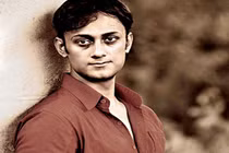 Cái chết đầy bí ẩn với vết đen trên cổ của "thợ săn ma" Ấn Độ 