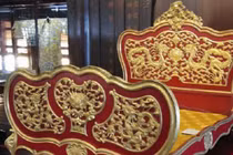 Long sàng dát vàng của vị hoàng đế tai tiếng bậc nhất triều Nguyễn 