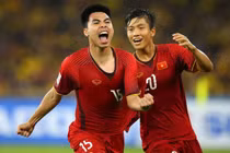 Phạm Đức Huy mời cả đội nữ Việt Nam đi ăn bún