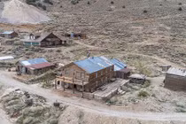 Thị trấn kỳ lạ được rao bán với giá chưa tới 1 triệu USD 