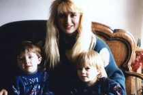 Lật tẩy màn kịch hoàn hảo của người mẹ giết 2 con vì chồng phá sản