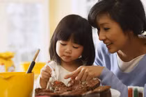 Đi đánh ghen giúp mẹ chồng, con dâu phản ứng bất ngờ