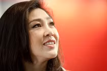 Bí ẩn việc bà Yingluck được cấp hộ chiếu Anh