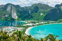 Kinh phí hạn hẹp, nên đi du lịch những nước nào?