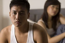 Kế hoạch làm đẹp chỗ hiểm khiến vợ chồng trẻ gặp phải sự cố