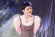 Mới không gặp một thời gian, gương mặt Hiền Hồ đã lạ hoắc