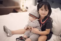 Huyền baby khoe con gái lớn khiến hội bỉm sữa dậy sóng