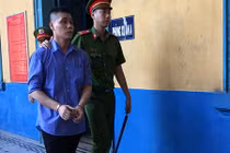 TP.HCM: Tài xế BMW hung hãn, giẫm đạp đối thủ cho tới chết